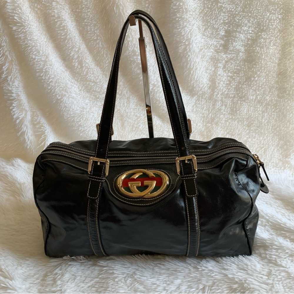 SOLD 🔵 Authenticated Gucci Brit Boston Bag. Black Patent Leather.